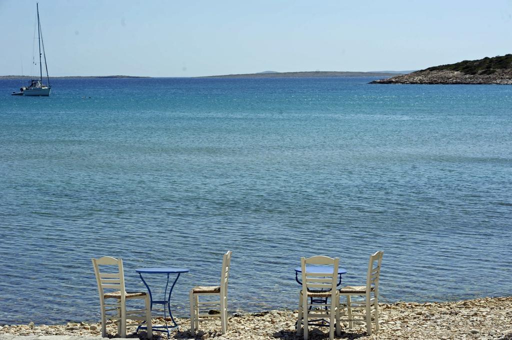 Galatis Beach Hotel Alikí Kültér fotó