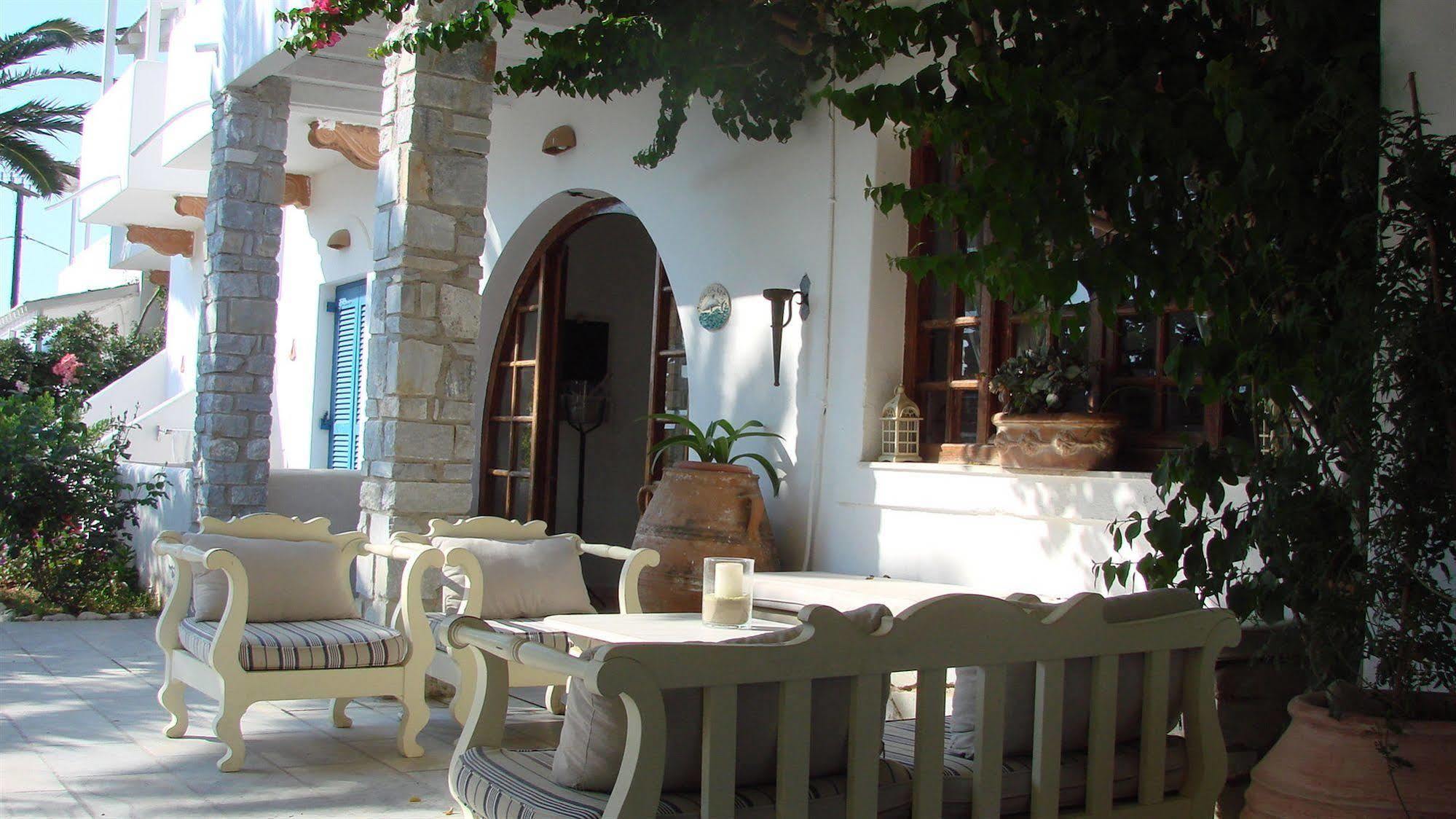 Galatis Beach Hotel Alikí Kültér fotó